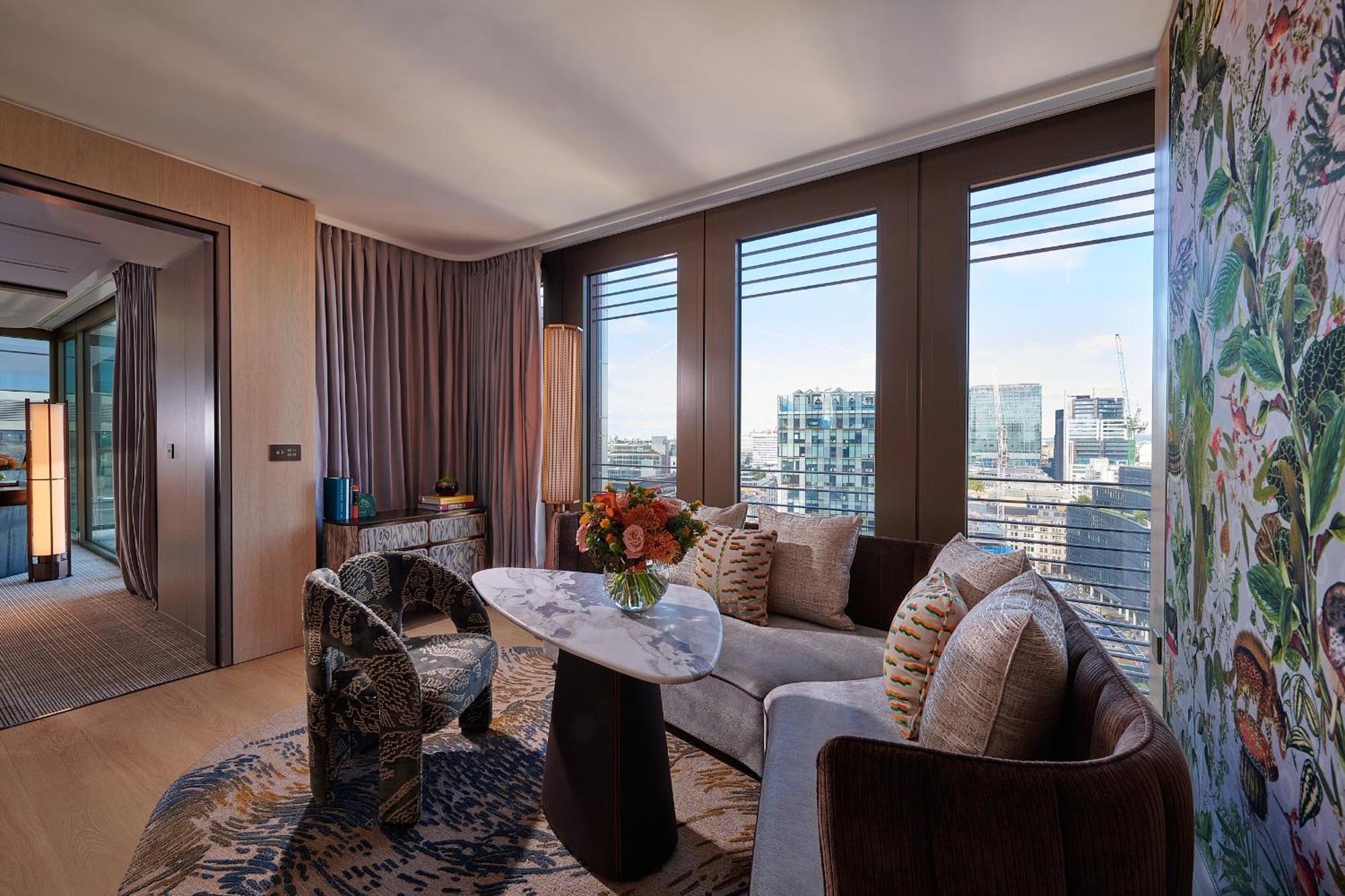 Pan Pacific London Hotel Kültér fotó A suite at the Mandarin Oriental, Munich